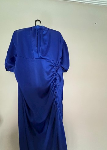 önü büzgülü saten indigo elbise - Görsel 3