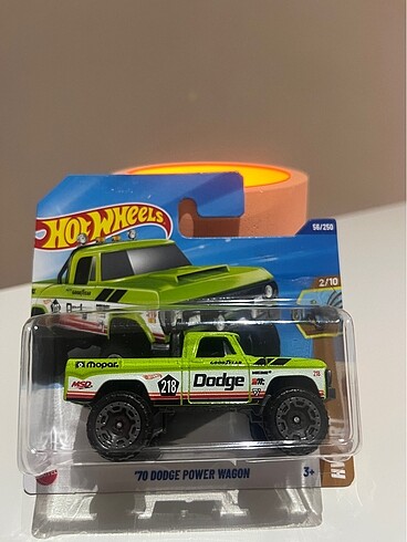 HW ?70 Dodge Power Wagon