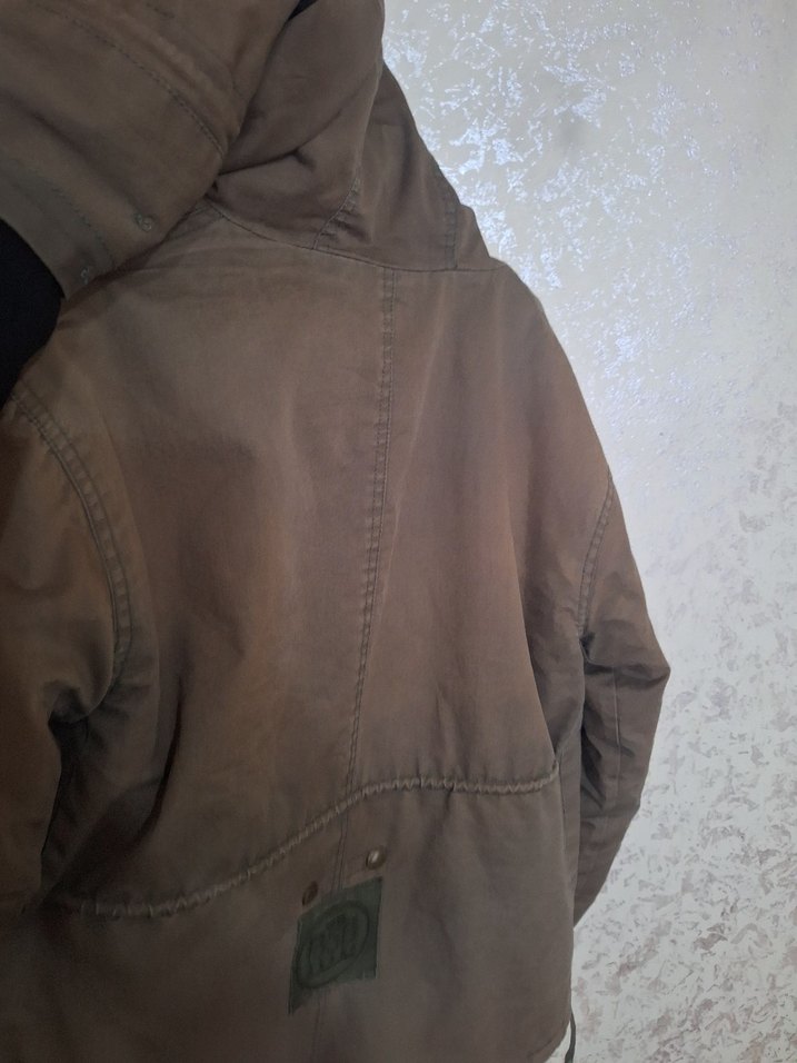 Düğmeli Kapüşonlu Kadın mont S-M beden için uygundur - Görsel 4