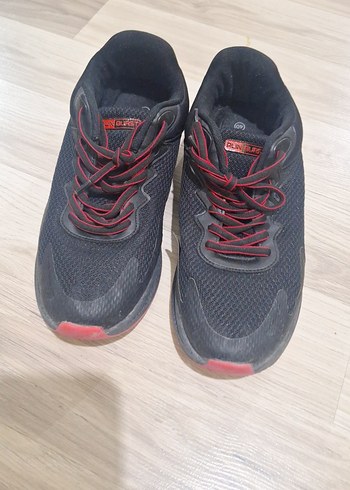 Gri-Kırmızı Erkek Koşu ve Antrenman Ayakkabısı - Görsel 2