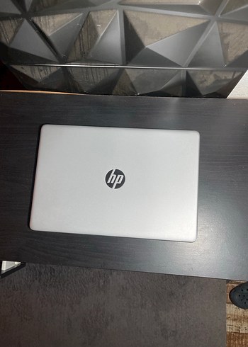 Sıfırdan Farksız HP Laptop - Görsel 3