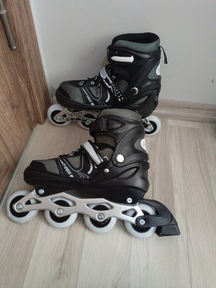 Kadın Erkek Siyah Yılan Desenli Bağcıklı Paten - Görsel 3