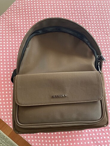Manuka marka sırt çantası