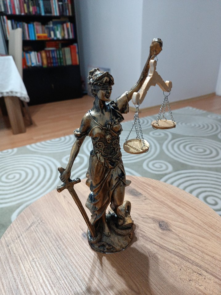 THEMİS HEYKELİ.POLİMER MALZEME. - Görsel 4