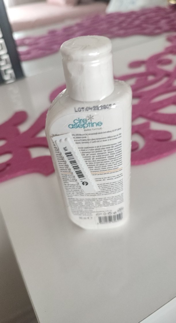 Cire Aseptine Güneş Koruyucu Losyon SPF 50 - Görsel 2
