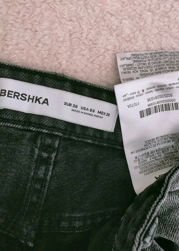 Bershka siyah eskitmeli pantolon - Görsel 3