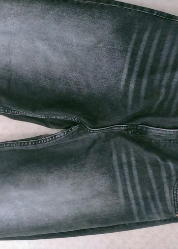 Bershka siyah eskitmeli pantolon - Görsel 2