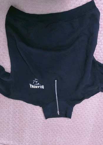 2 tane önü circirli swet - Görsel 2