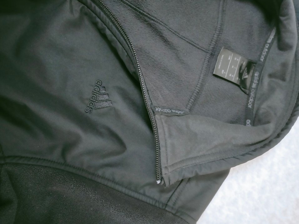 Adidas Siyah Kadın Yarım Boy Fermuarlı Ceket - Görsel 4