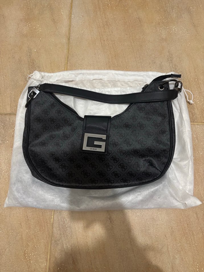 Guess orijinal çanta - Görsel 2