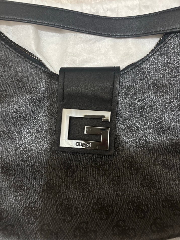 Guess orijinal çanta - Görsel 3