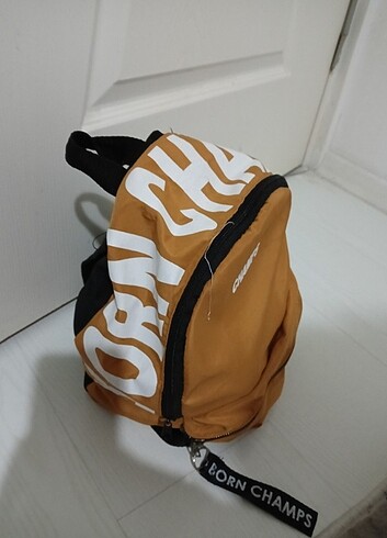 Sırt çantası - Görsel 3