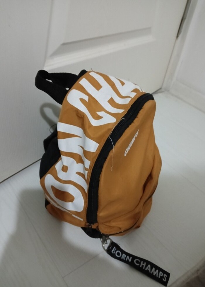 Sırt çantası - Görsel 3