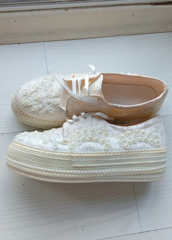 Yüksek topuklu convers düğün ayakkabısı  - Görsel 2