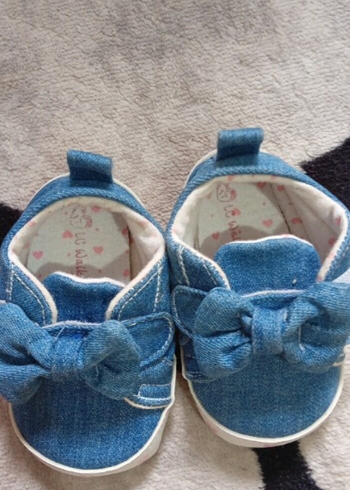 Mavi ayakkabı  - Görsel 2