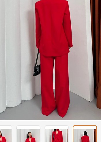 Kırmızı Düğmeli Kadın Takım Elbise - Görsel 5