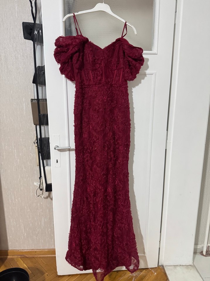 Bordo Nakışlı Uzun Abiye Elbise - Görsel 2