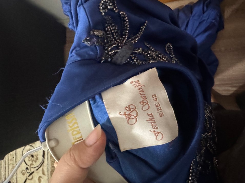 Mavi İşlemeli Drapeli Uzun Abiye Elbise - Görsel 3