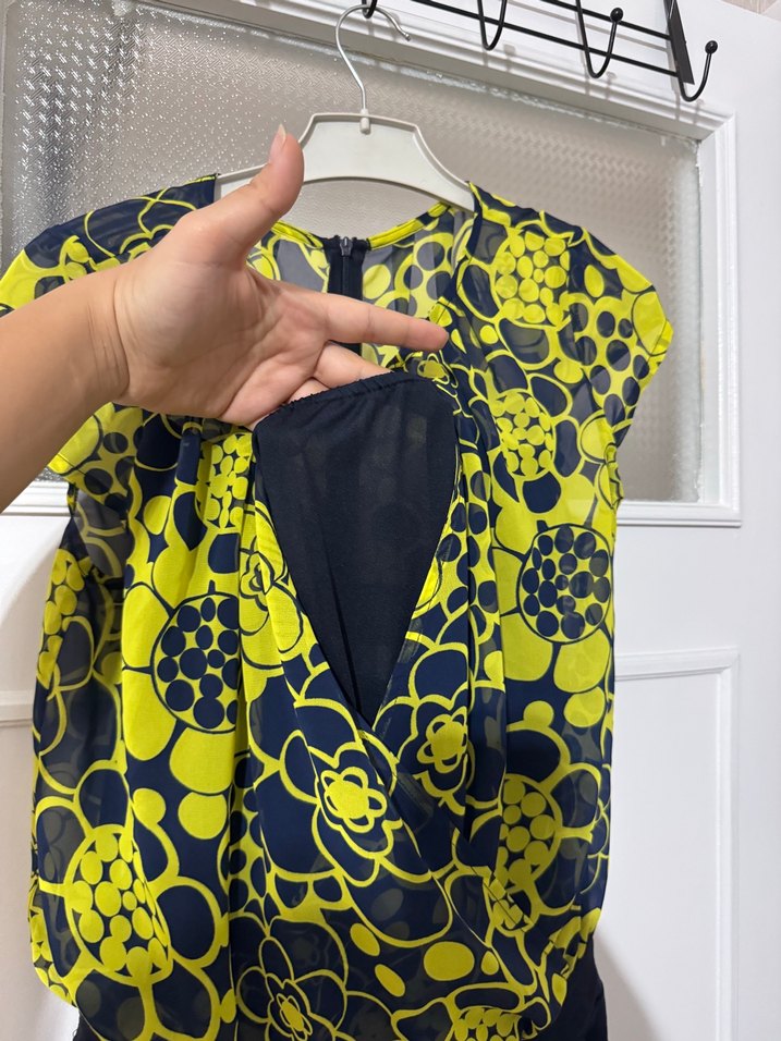 Sarı Baskılı Kemerli Midi Tulum - Görsel 5