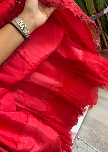 İşlemeli Kırmızı Uzun Straplez Abiye Elbise - Görsel 4