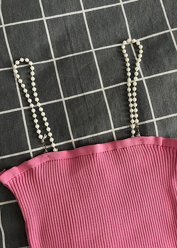 s Beden İnce Boncuk Askılı Pembe Triko Kadın Crop