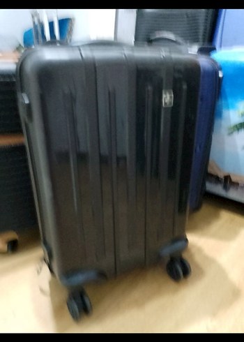 Siyah Tokalı Erkek Valiz - Görsel 4