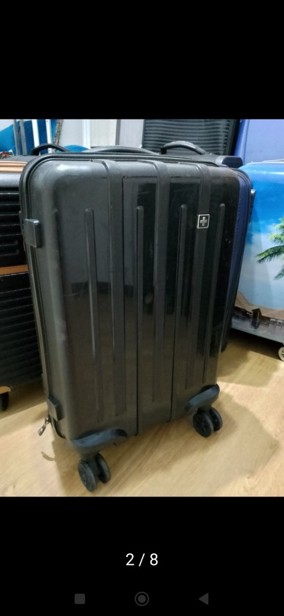 Siyah Tokalı Erkek Valiz - Görsel 3