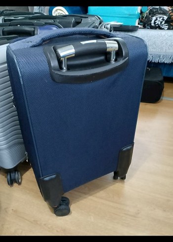 Mavi Erkek Valiz - Tokalı, Dört Tekerlekli - Görsel 6