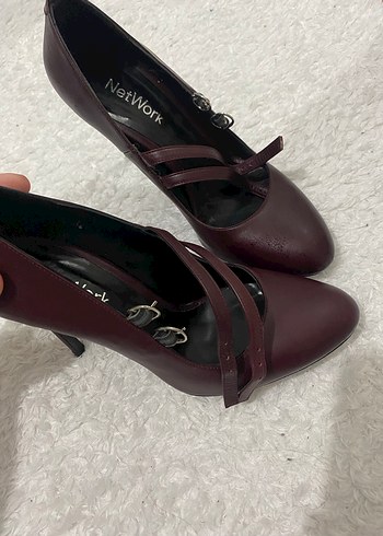 Bordo Deri Tokalı Yüksek Topuklu Stiletto - Görsel 5