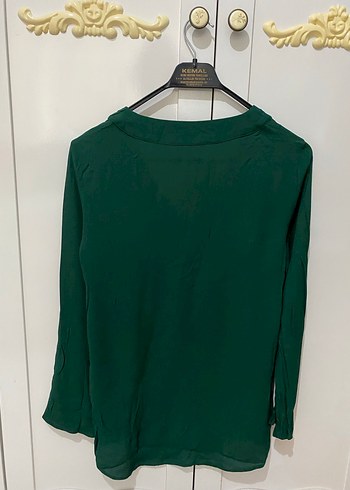 Kadın Yeşil V Yaka Uzun Kollu Gömlek - Görsel 2