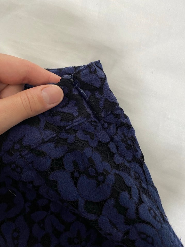 Lacivert Dantel Detaylı Mini Şort - Görsel 3