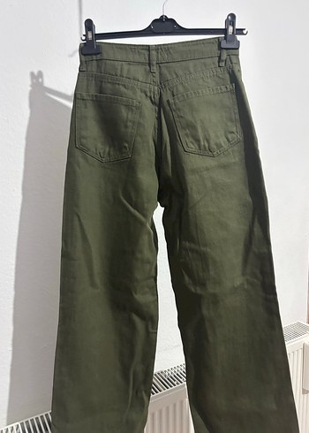 Yeşil Baskılı Bol Kesim Kadın Pantolon - Görsel 2