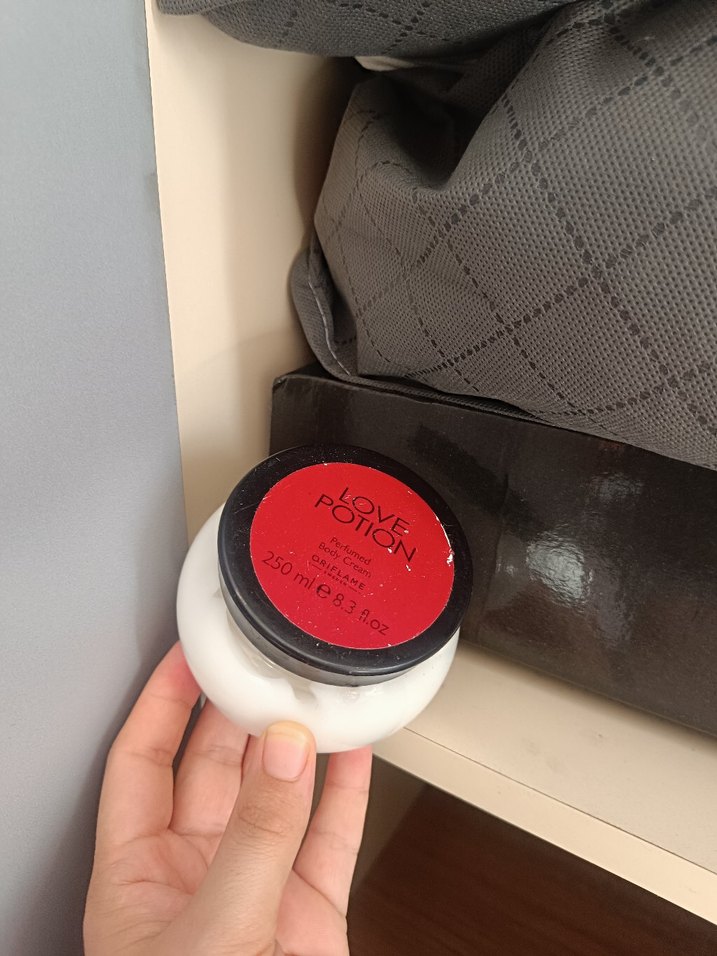 Love Potion Vücut Kremi 300 ml - Görsel 2