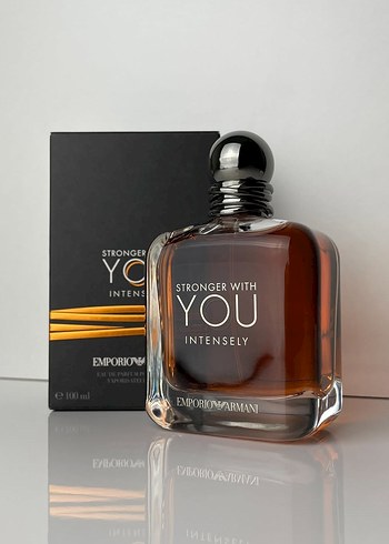 Emporio Armani Stronger With You Intense Erkek Parfümü