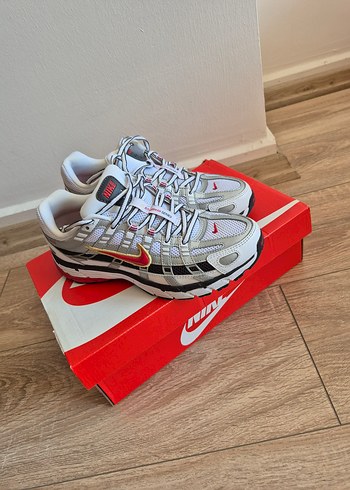 Nike Nike Kadın P-6000 Gri Spor Ayakkabı