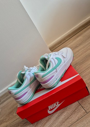 38,5 Beden beyaz Renk Nike Beyaz Gamma Force Platform Kadın Spor Ayakkabı