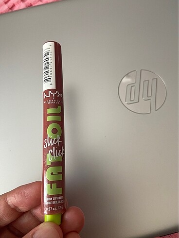 NYX FAT OIL LIP BALM no 03