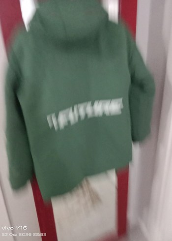 Erkek Çocuk Yeşil Fermuarlı Street Wear Mont - Görsel 3