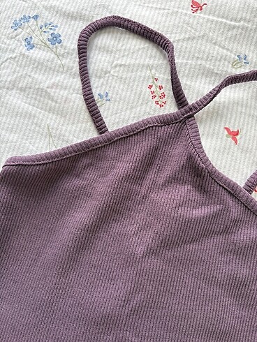 xs Beden boyundan gecirmeli mor ipli crop