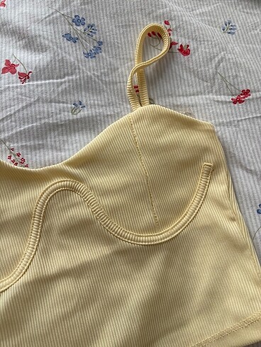 xs Beden Butter yellow askılı crop