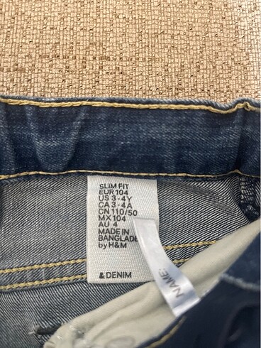 4 Yaş Beden 3-4 Yaş H&M Slim Fit Jean Pantolon