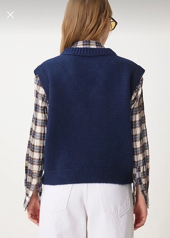 Mavi V Yaka Örgü Kadın Süveter - Görsel 4