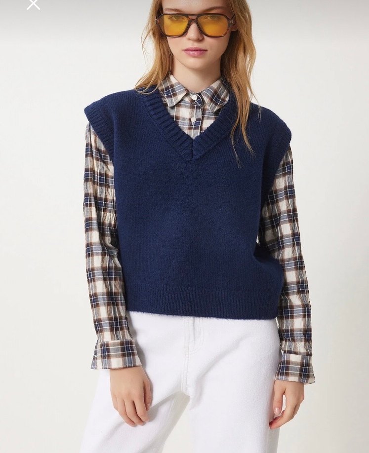 Mavi V Yaka Örgü Kadın Süveter - Görsel 3