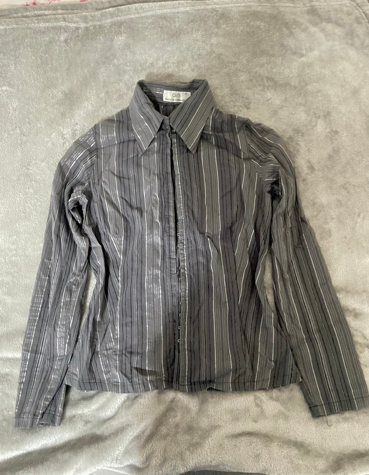 Gri Uzun Kollu Kadın Gömlek - Görsel 4