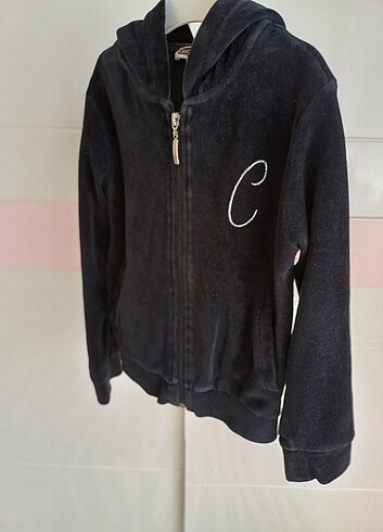 6 yaş Bg storeden siyah kadife sweatshirt  - Görsel 2