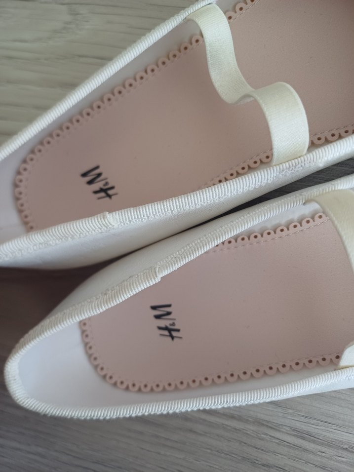 Kız Çocuk Beyaz Fiyonklu Babet Ayakkabı - Görsel 5