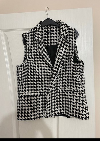 Kadın Siyah Ekose Kolsuz Midi Blazer - Görsel 3