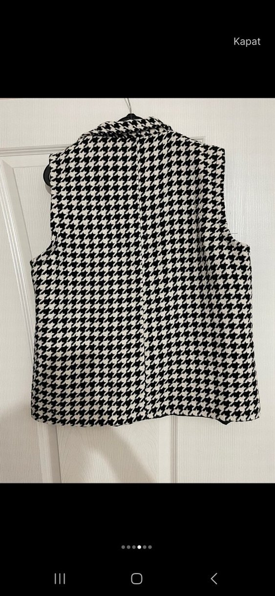 Kadın Siyah Ekose Kolsuz Midi Blazer - Görsel 4