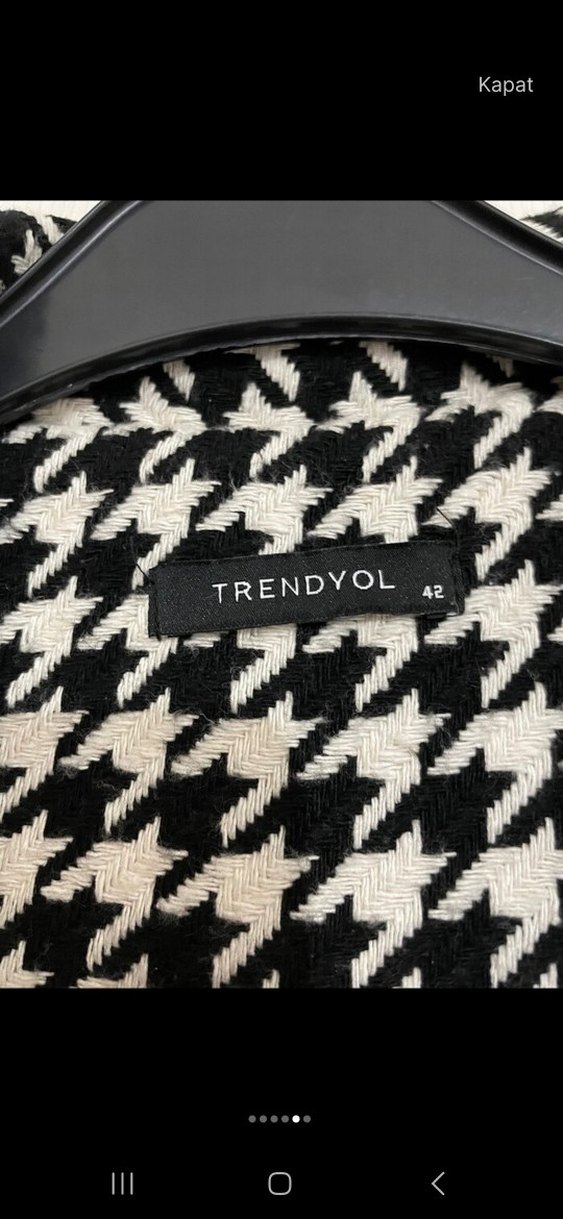 Kadın Siyah Ekose Kolsuz Midi Blazer - Görsel 5