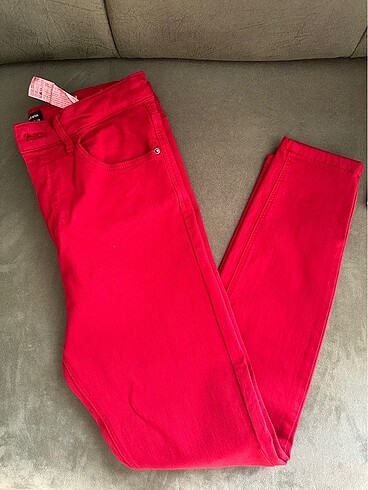 kırmızı skinny jean
